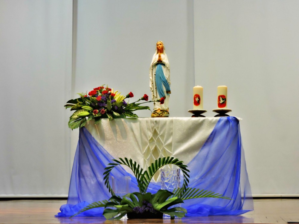 Coronation of Mother Mary 2018 - Santa Rosa de Lima English ...